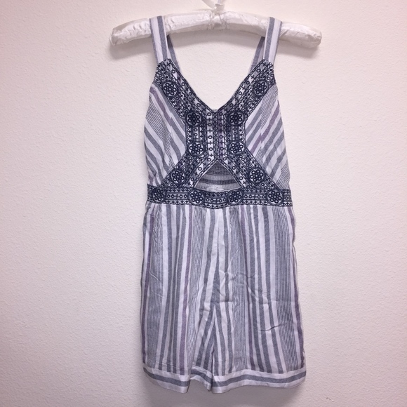 ⭐️🔻Japana Romper - Picture 1 of 4